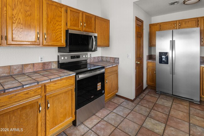 Building Photo - 1143 N Ironwood Ct