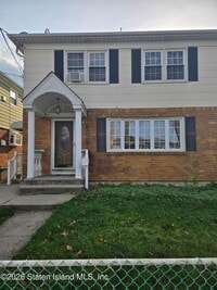 Building Photo - 96 Renwick Ave