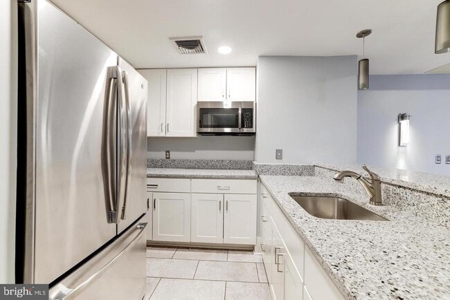 Building Photo - 555 Massachusetts Ave NW