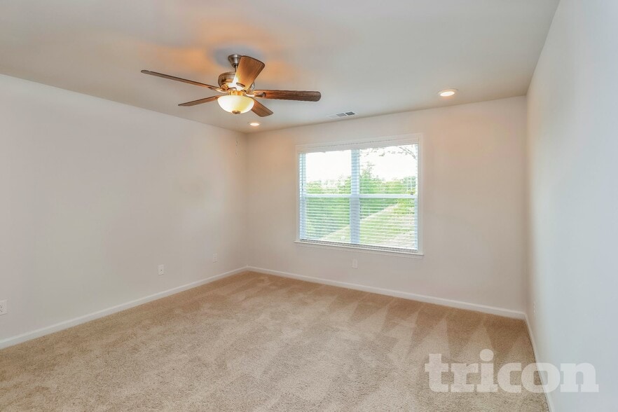 Building Photo - 80 Leyland Ct