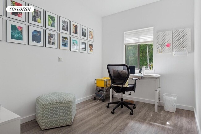 Building Photo - 165 Swamp Rd