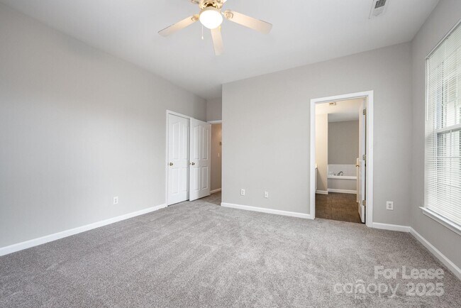 Building Photo - 6721 Charter Hills Rd