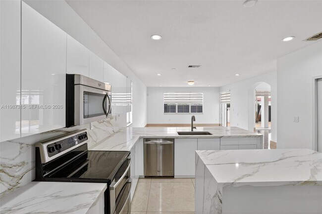 Building Photo - 15051 SW 18th Terrace