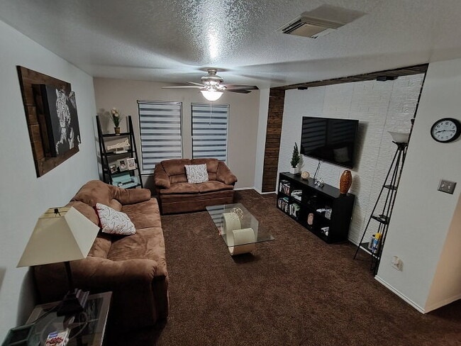 Building Photo - 54 Basin Elm