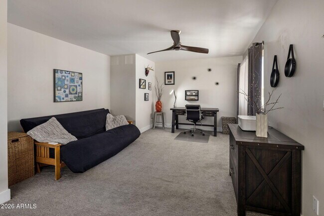 Building Photo - 8633 E Monterosa Ave