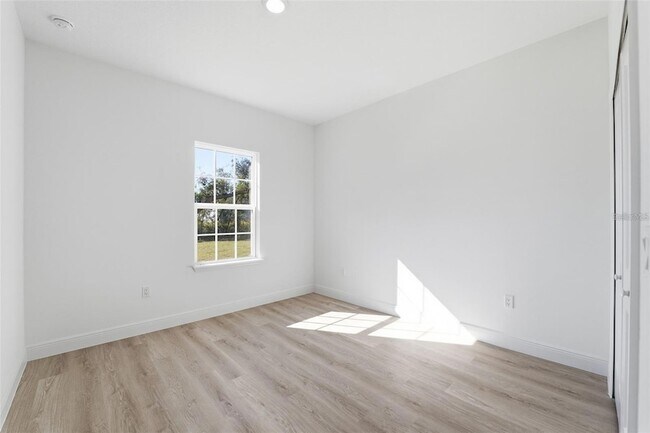 Building Photo - 4572 SW 149th St