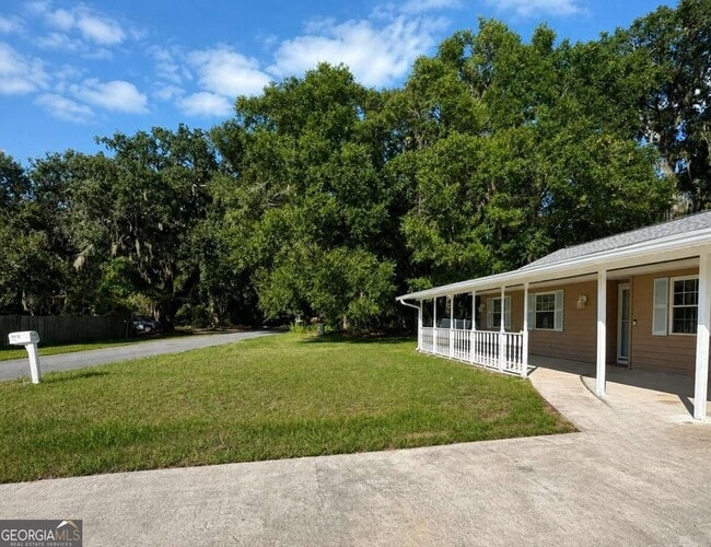 Building Photo - 117 Liberty Tree Rd