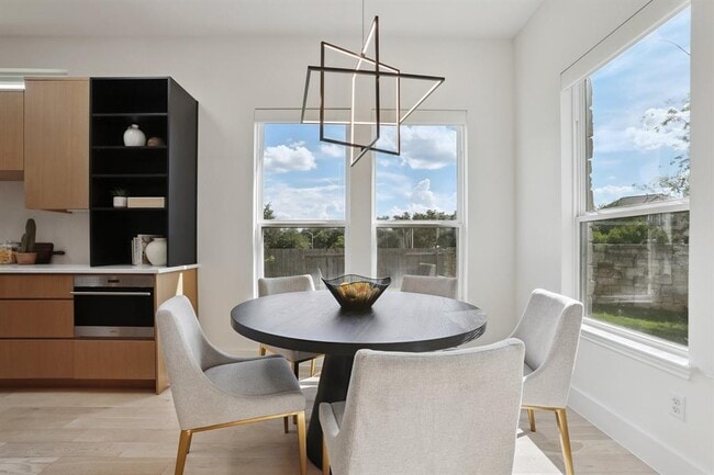 Building Photo - 4025 Lazy River Bend