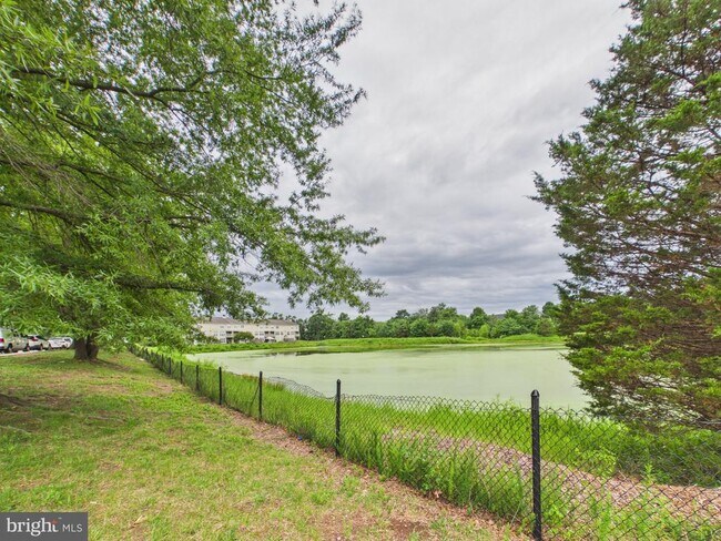 Building Photo - 7981 Calvary Ct