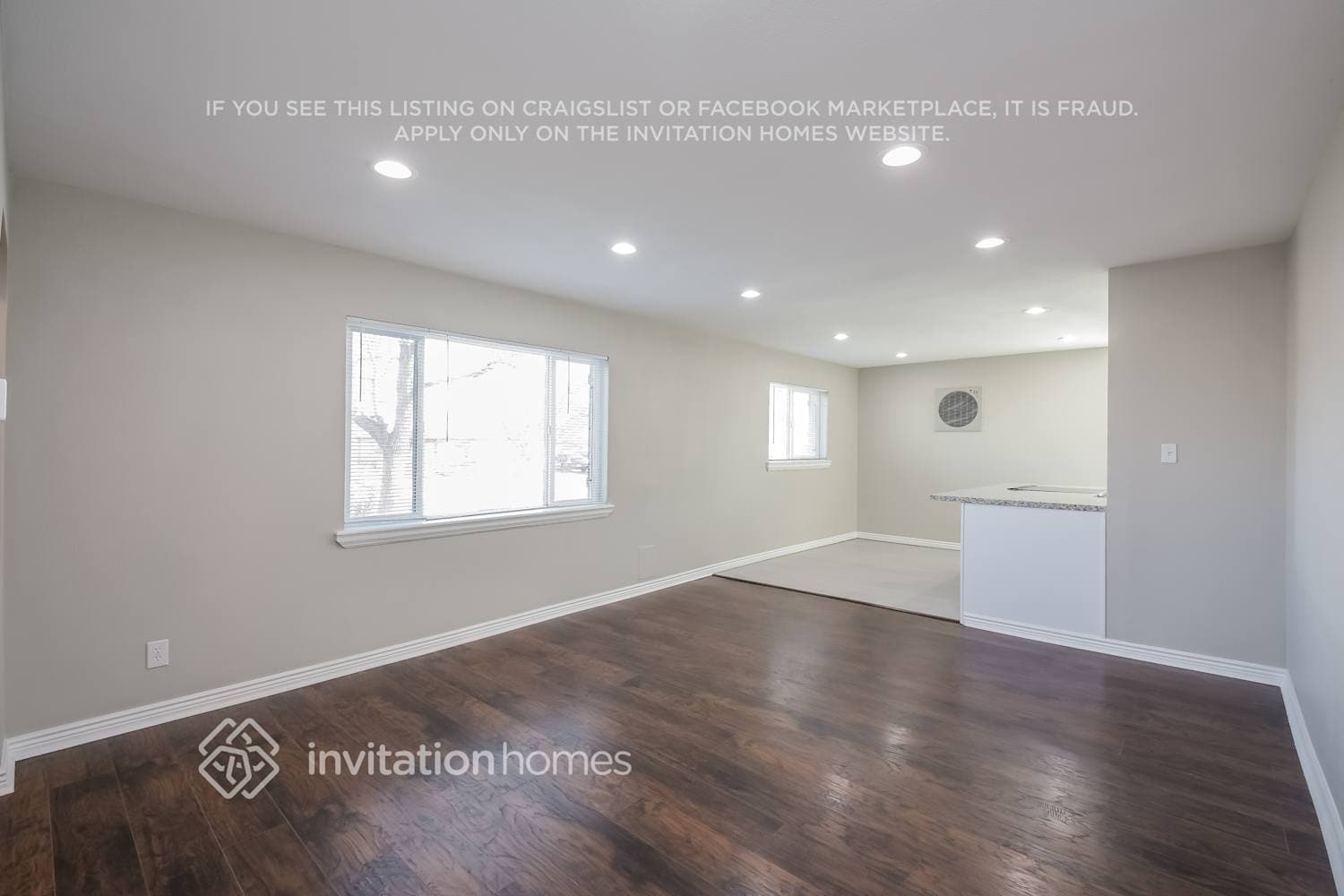 Building Photo - 1620 Carrol Ct