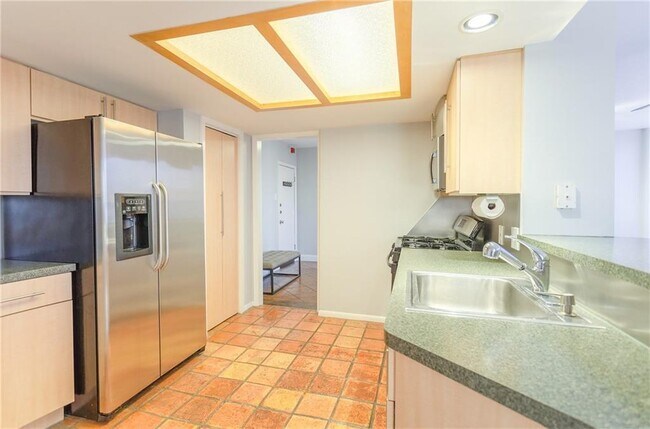 Building Photo - 1212 Guadalupe St