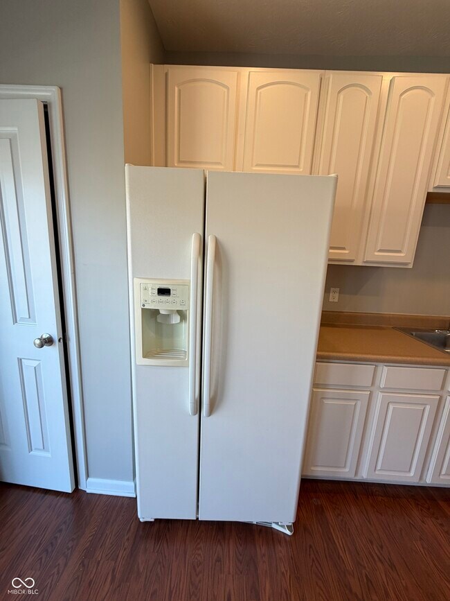 Building Photo - 6316 Central Boulevard