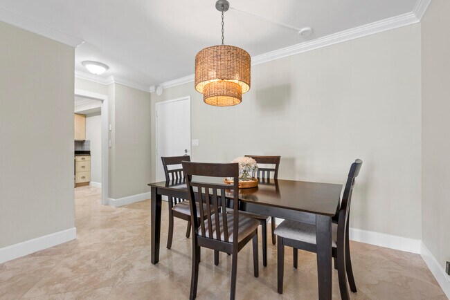 Building Photo - 3301 S Ocean Blvd