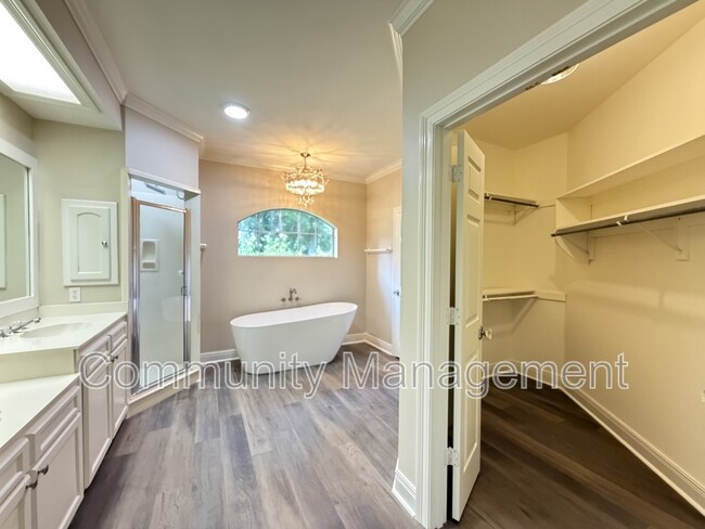 Building Photo - 11275 Otto Odom Cir