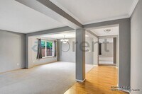 Building Photo - 16513 SE 262nd Pl
