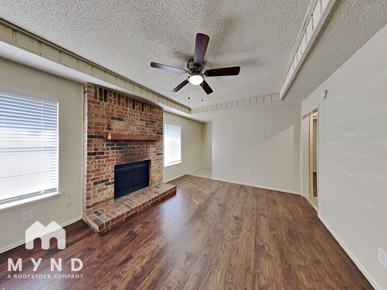Building Photo - 1809 McQueary St
