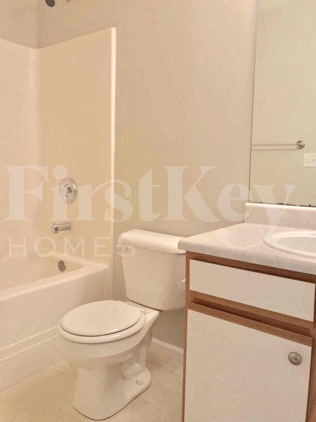 Building Photo - 12 Amelia Park Dr