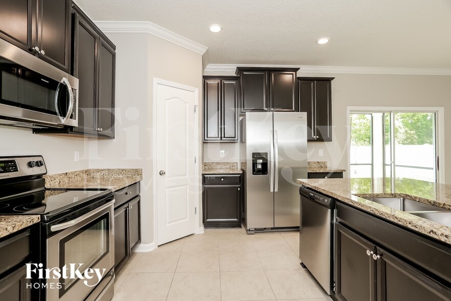 Building Photo - 16134 Tisons Blf Rd