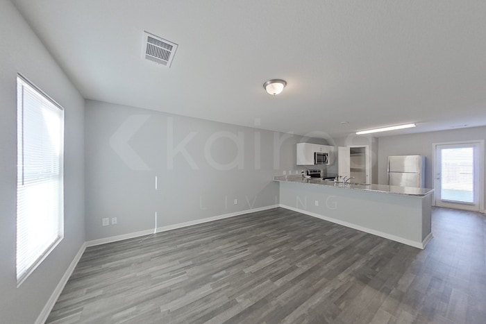 Building Photo - 15569 Briar Forest Dr