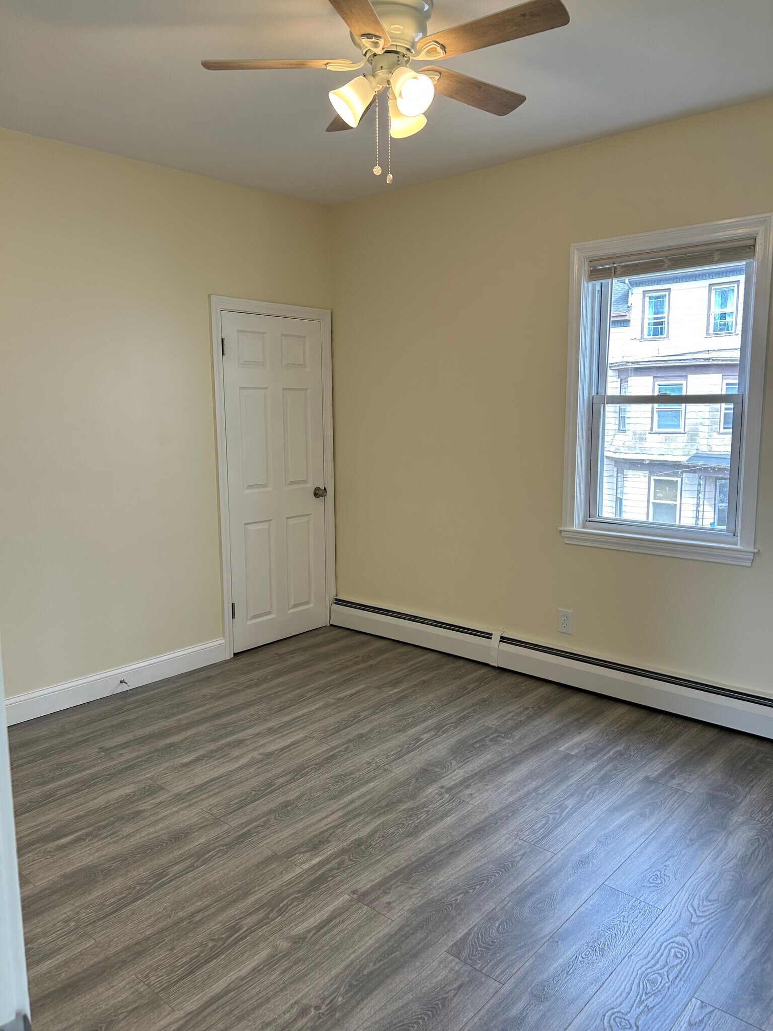 Building Photo - 133 Fenner St