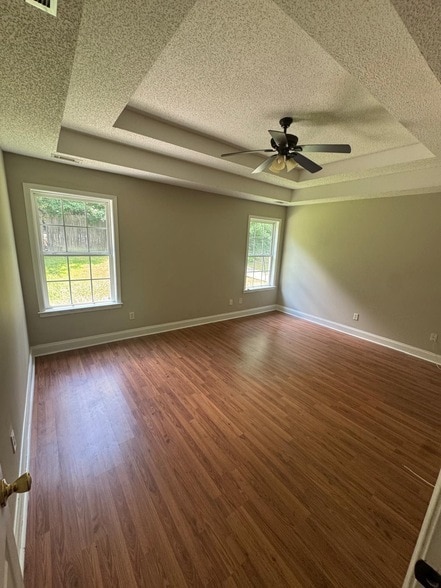 Building Photo - 520 Millbrook Villa Dr
