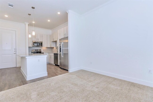 Building Photo - 3030 Greenbusch Rd