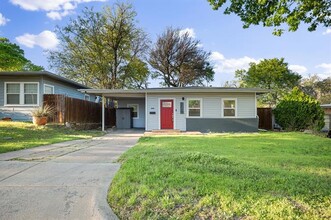 Building Photo - 4452 Fletcher Ave