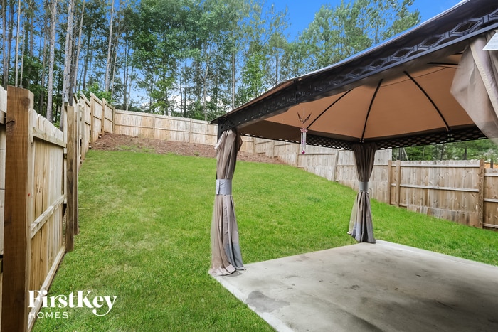 Building Photo - 2114 Treehaven Ct