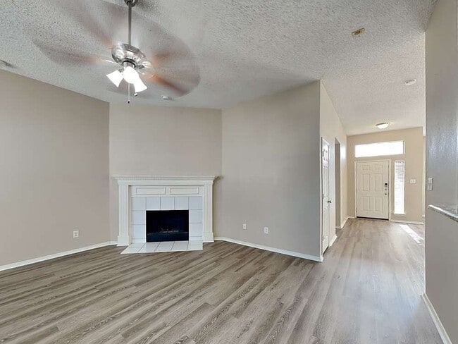 Building Photo - 2737 Preston Creek