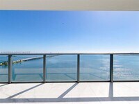 Building Photo - 3131 NE 7th Ave