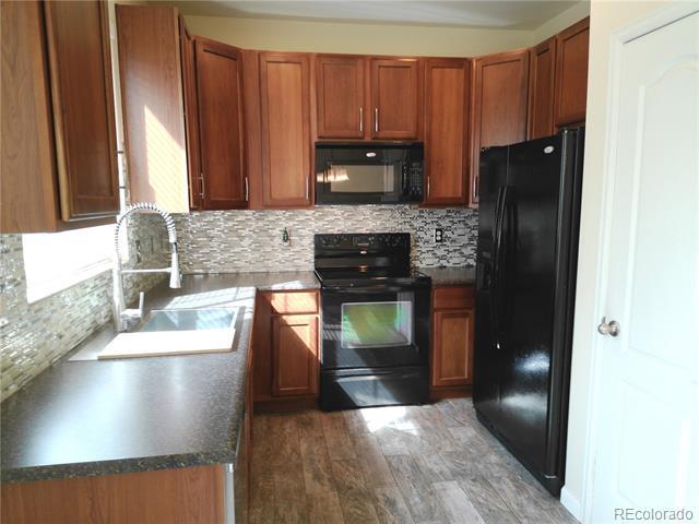 Building Photo - 4714 ROWLAND Heights