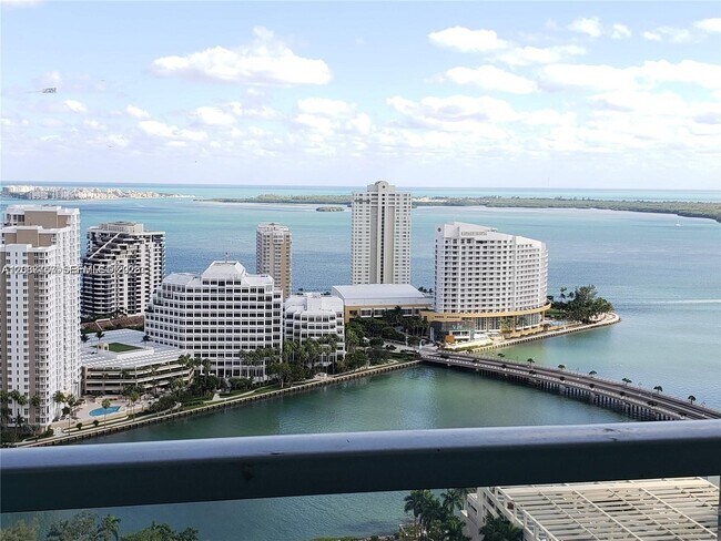 Building Photo - 500 Brickell Ave
