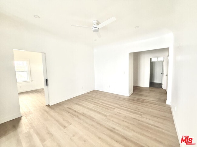 Building Photo - 1246 N Formosa Ave