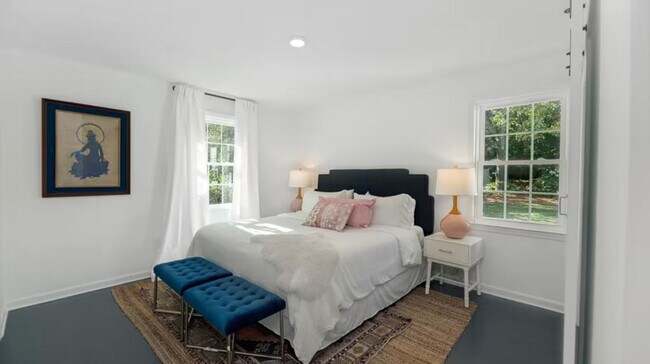 Building Photo - 4959 Parkside Dr