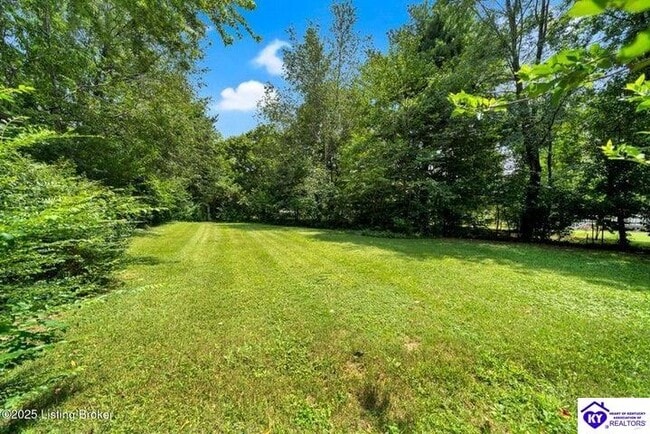 Building Photo - 809 Clifford Dr