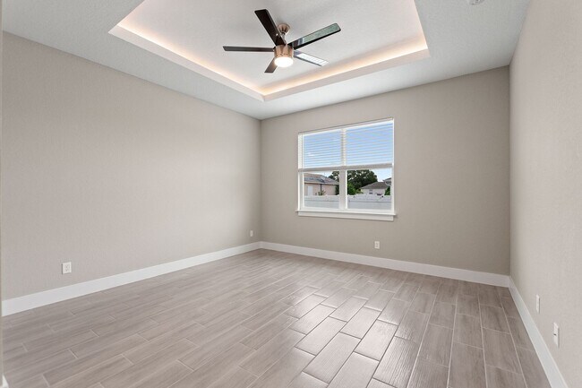 Building Photo - Deposit-Free! Modern, energy efficient hom...