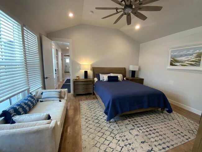 Building Photo - Daybreak Island Furnished Home