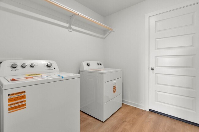 Building Photo - Brand-New 3 Bedroom Home in Prairie Grove! Move-in Ready!