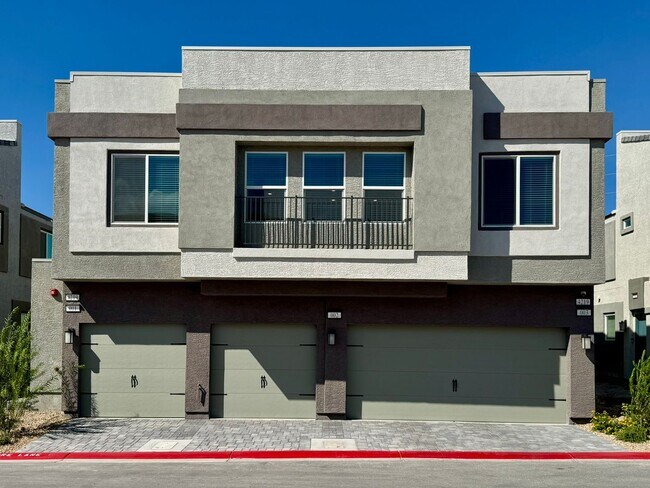 Primary Photo - 4219 Norstad St