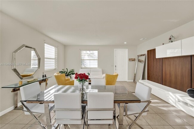 Building Photo - 9411 W 35th Ave