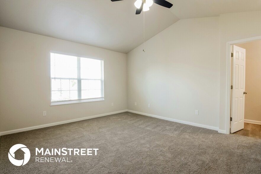 Building Photo - 6412 Pemboke Ct