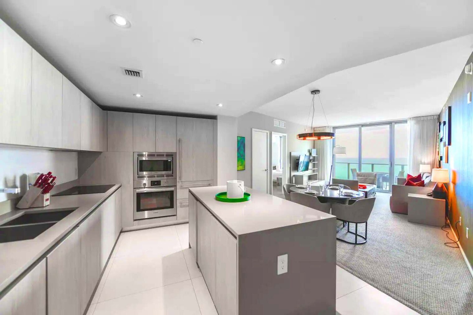 Building Photo - 4111 S Ocean Dr