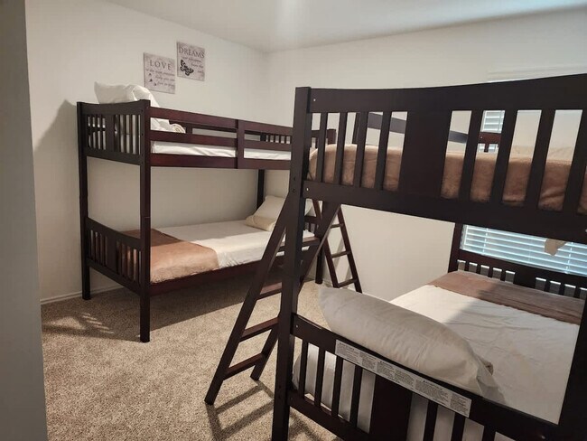 Building Photo - 6055 Diamond Vis Ct