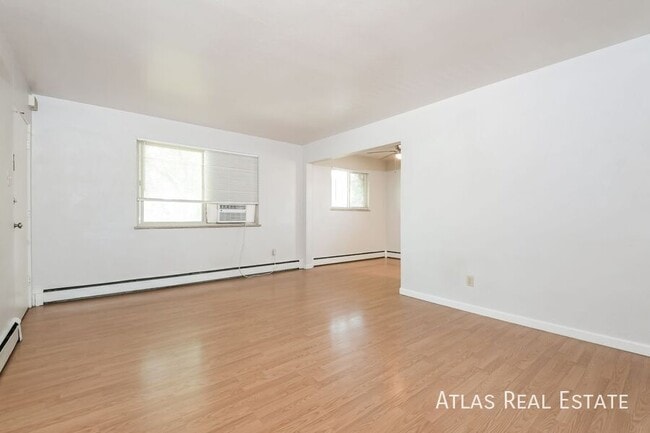 Building Photo - 9955 W 59th Pl