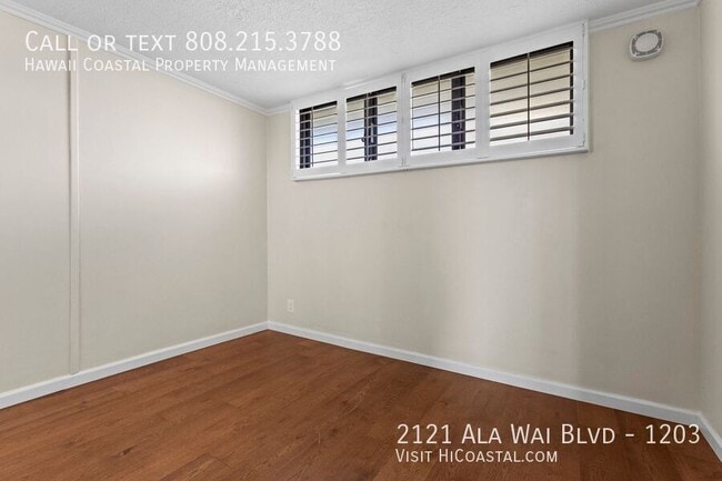 Building Photo - 2121 Ala Wai Blvd