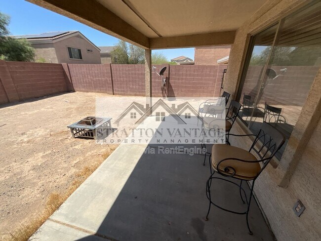 Building Photo - 21731 W Pima St