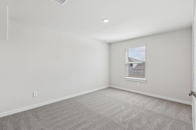 Building Photo - 340 Willow Sage Ct