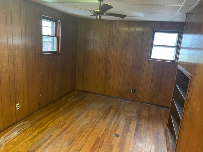 Building Photo - 26144 E Huron River Dr