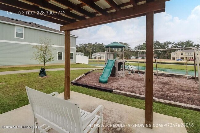 Building Photo - 12281 Sinclair Dr