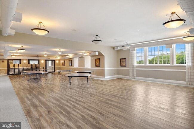 Building Photo - 4236 Winding Waters Terrace